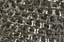 Kampik, Jana_Leuchtenvorhang aus Metallösen von Dosen_Detail_gym11_2014-15.JPG